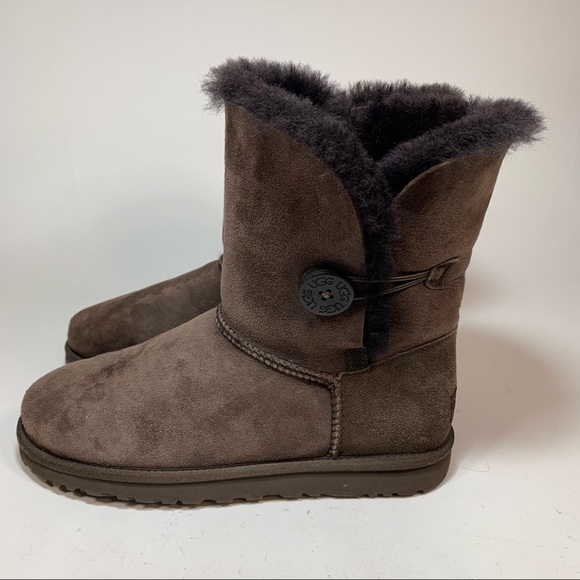 UGG Bailey Button Brown Winter Sheep Skin Boots - Picture 4 of 10